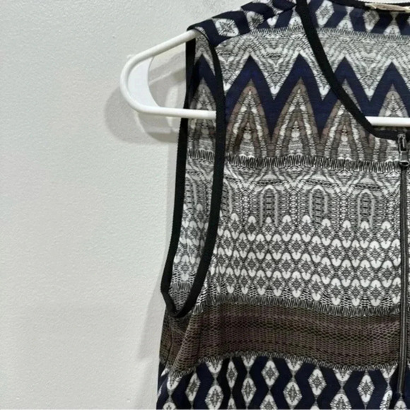 L'Agence Striped Moraccan Print Tank Sleeveless Top 2 - Picture 4 of 7